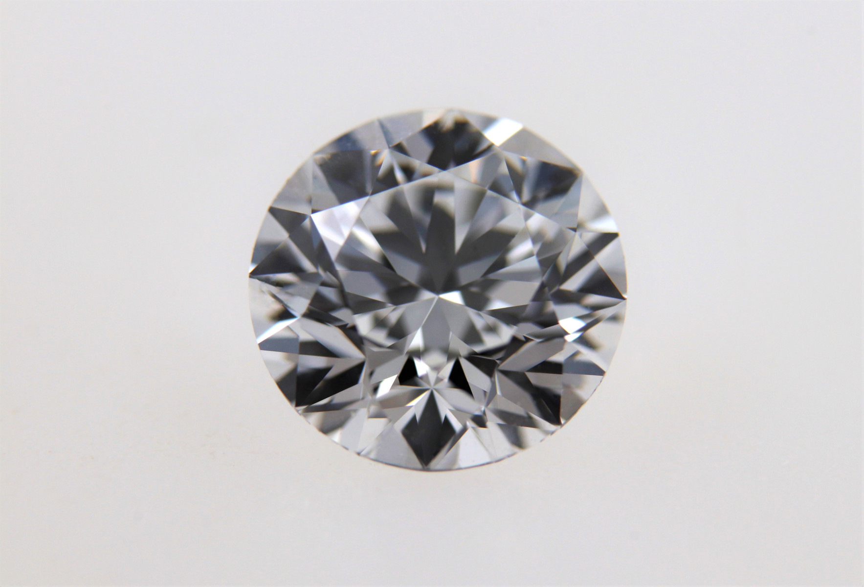 1.50 CT E VVS2 LABORATORIJSKI DIAMANT LABGROWN DIAMOND 1 1 1.50 CT E VVS2 LABORATORIJSKI DIAMANT