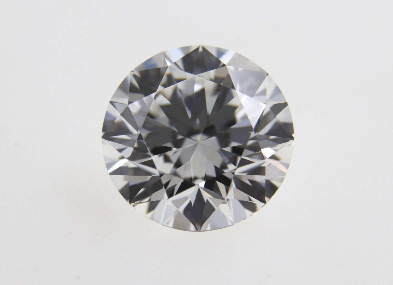 2.05 CT E VVS2 LABORATORIJSKI DIAMANT LABGROWN DIAMOND IGI 1 2.05 CT E VVS2 LABORATORIJSKI DIAMANT