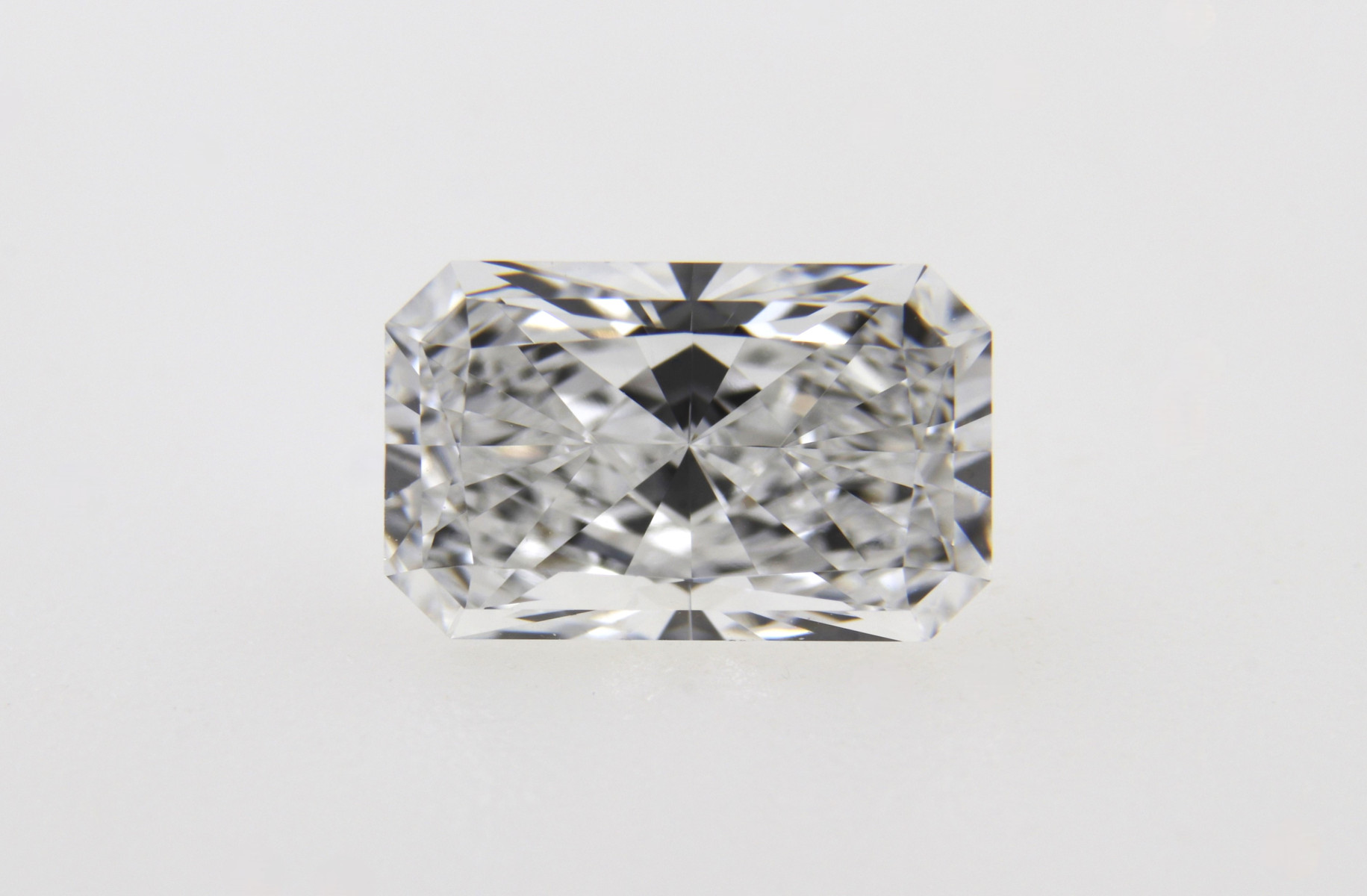 1.00 CT D VVS1 LABORATORIJSKI DIAMANT LABGROWN DIAMOND IGI 807615582 1 1.00 CT, D, VVS1 LABORATORIJSKI DIAMANT RADIANT